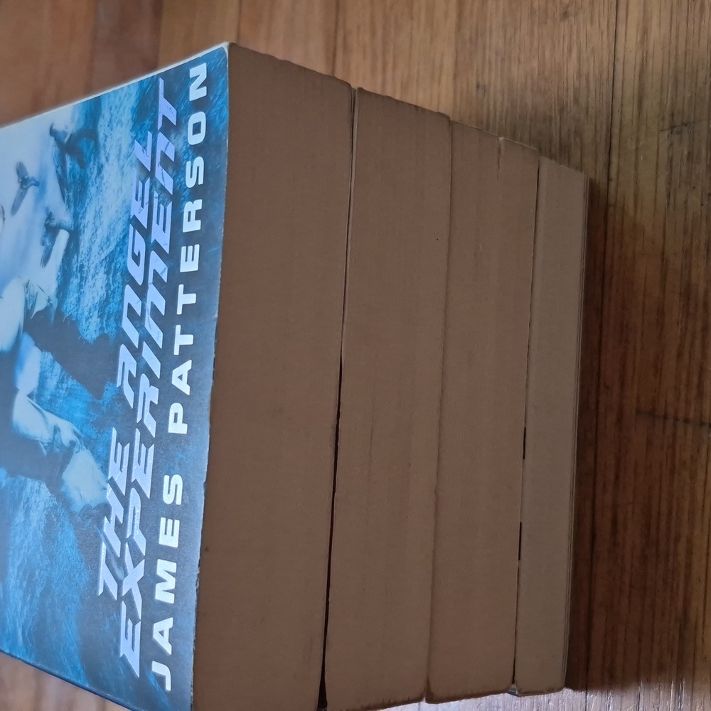 James Patterson Maximum Ride Series - Picture 3 of 5